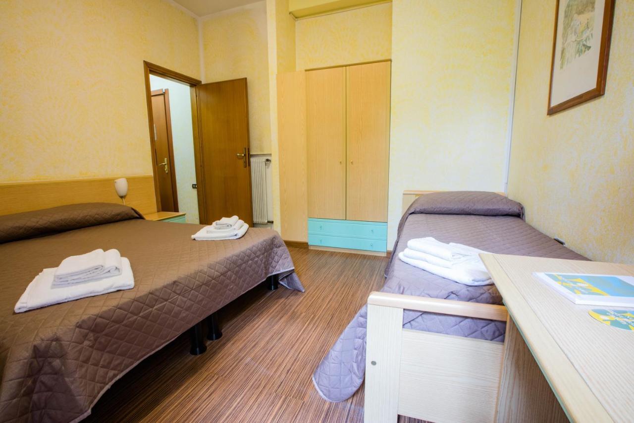 Hotel La Tavernetta Dei Ronchi Marina di Massa