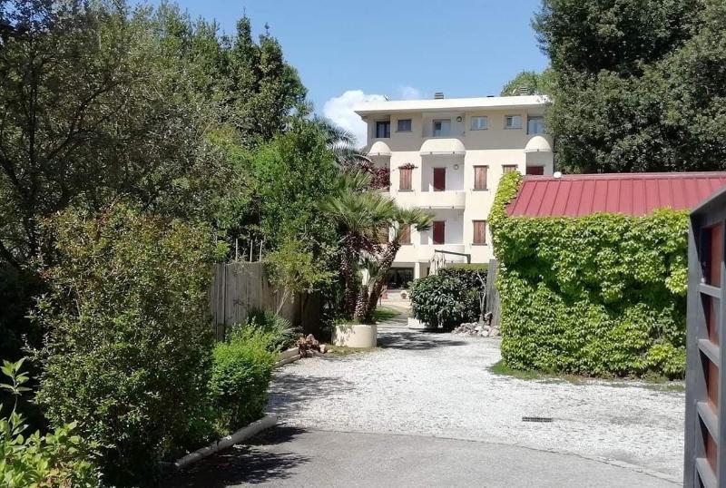 Hotel La Tavernetta Dei Ronchi